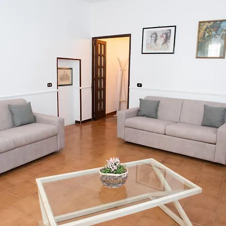Casa de Férias Tonia's Mansion